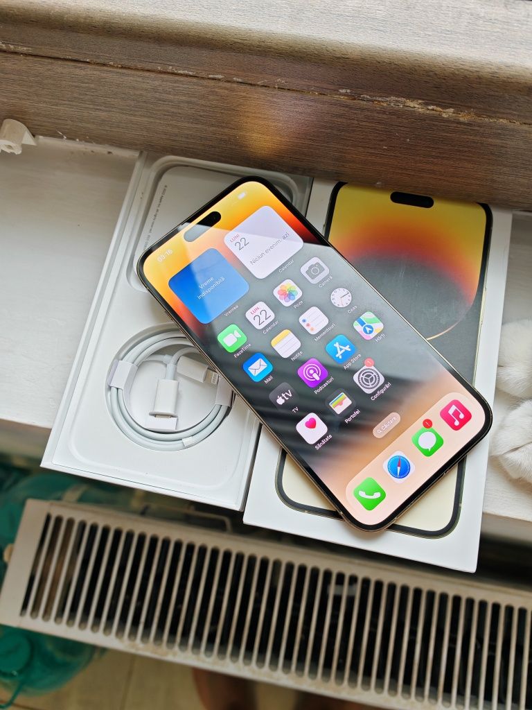 iPhone 14 Pro Max Gold 5G Că Nou Fullbox Totul Original liber retea