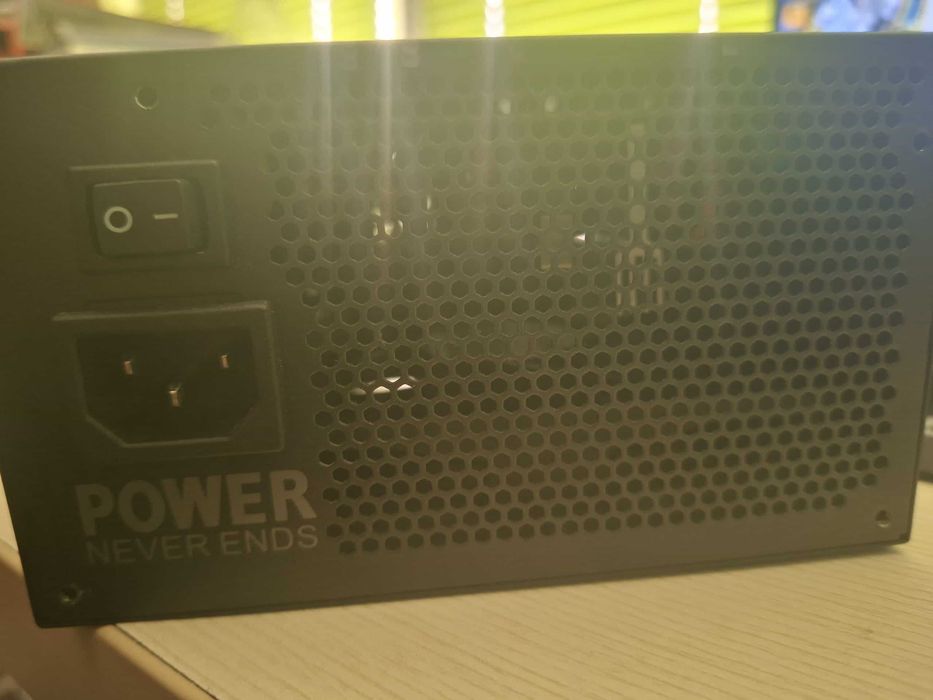 Захранващ блок FSP HYPER 80+ PRO 700W