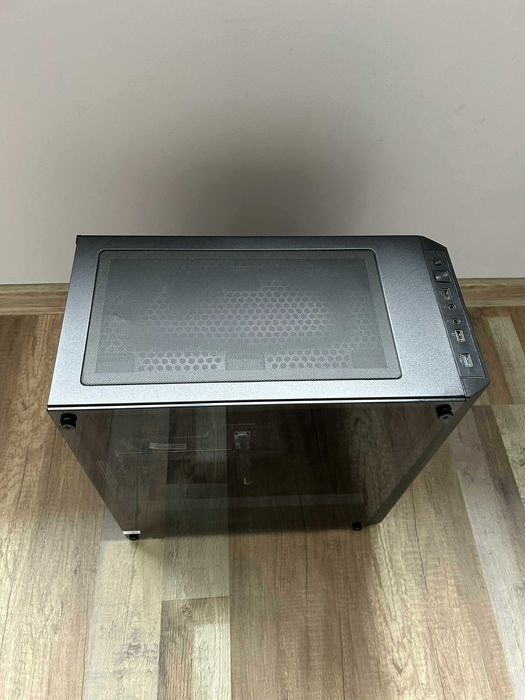 Геймърски компютър: GTX 1660 Super, Intel Core i5-9400F, 32 GB