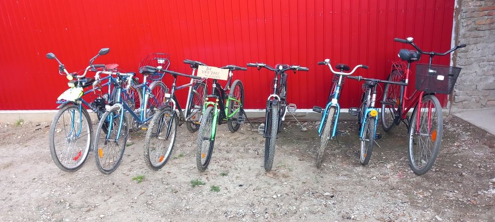 Biciclete de vânzare
