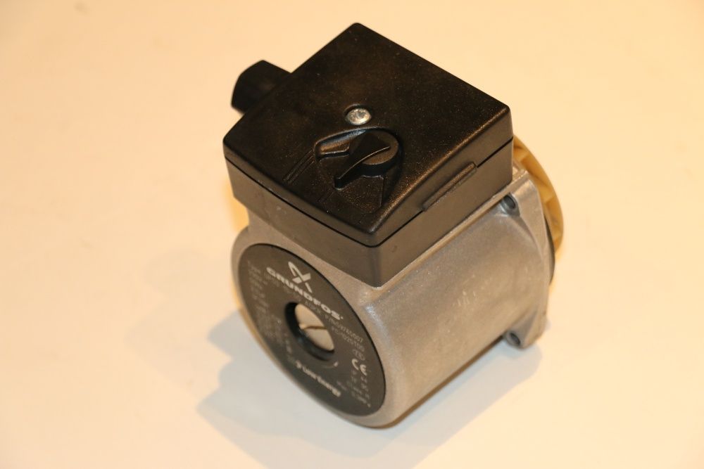 Pompa Grundfos UPS0 15-50 A0KR centrala termica Protherm Lynx 24 kw