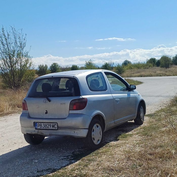 Toyota Yaris 2001