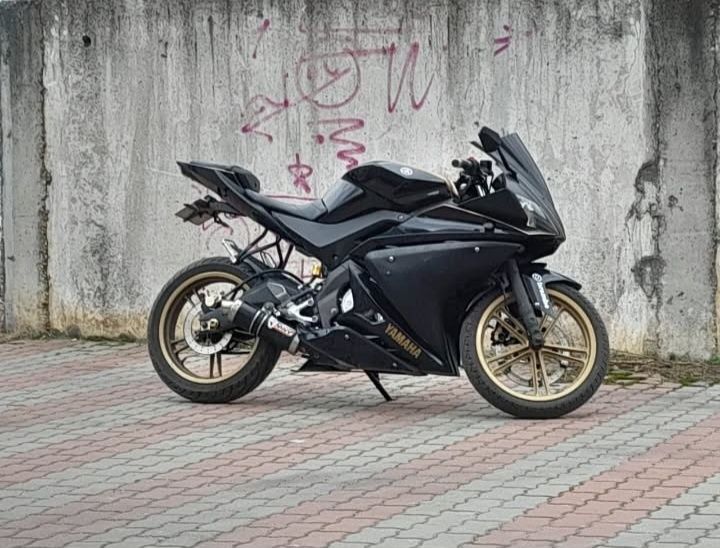 Yamaha YZF-R125-2012-Stare foarte buna tehnic -Intretinuta