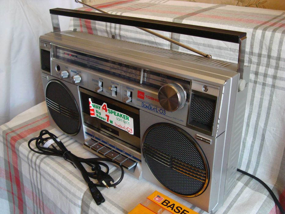TOSHIBA  RT-110 S BomBeat L-03. 1982 год. Редкая. Made In Japan.
