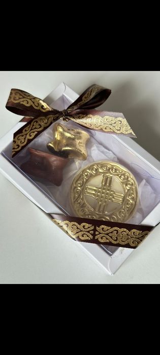 Ленты с текстом, орнаметом