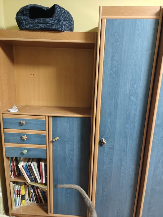 Продавам детска секция