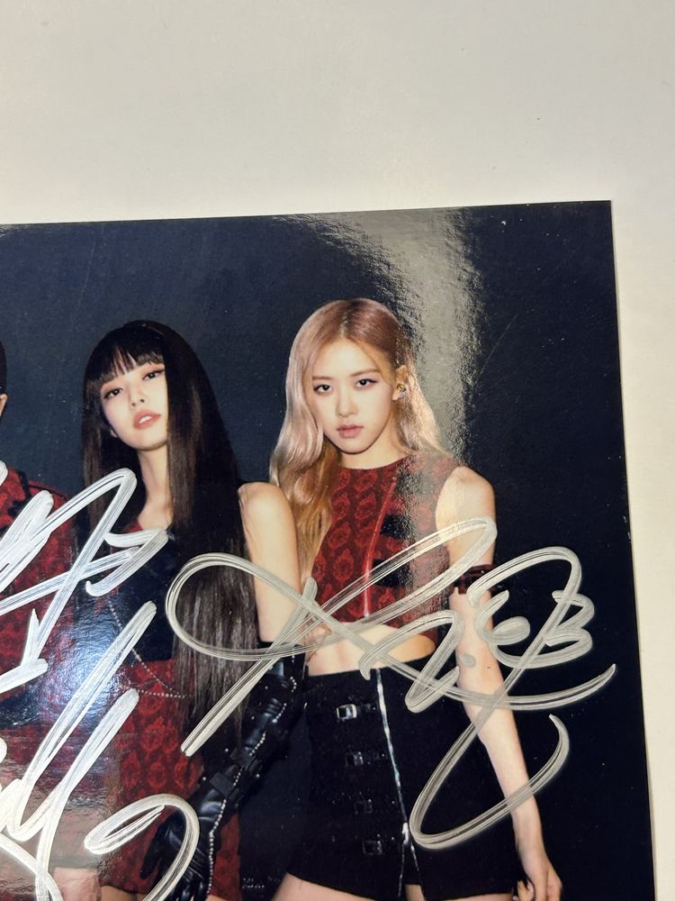 BLACKPINK автограф