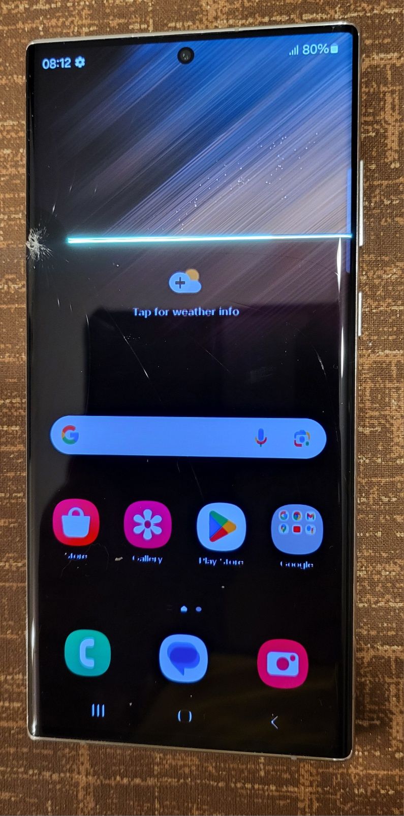 Продавам Samsung S22 ultra 128GB -8RAM