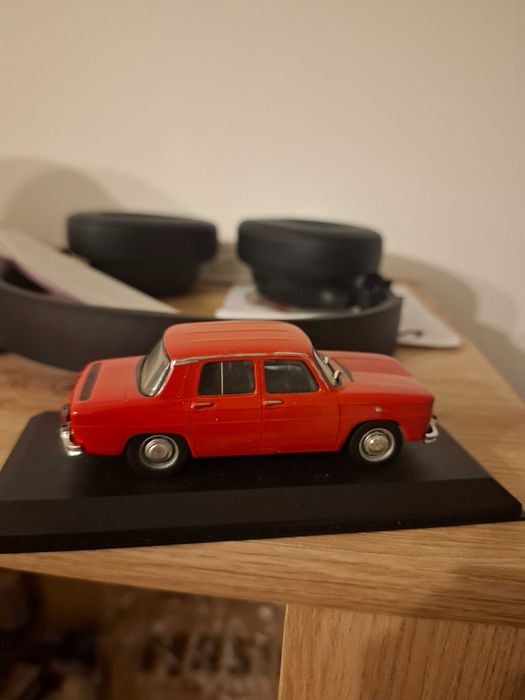 Dacia 1100 1/43 deagostini