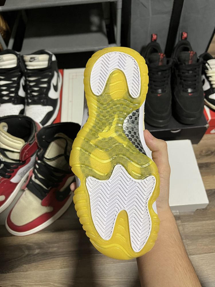 Air Jordan 11 low