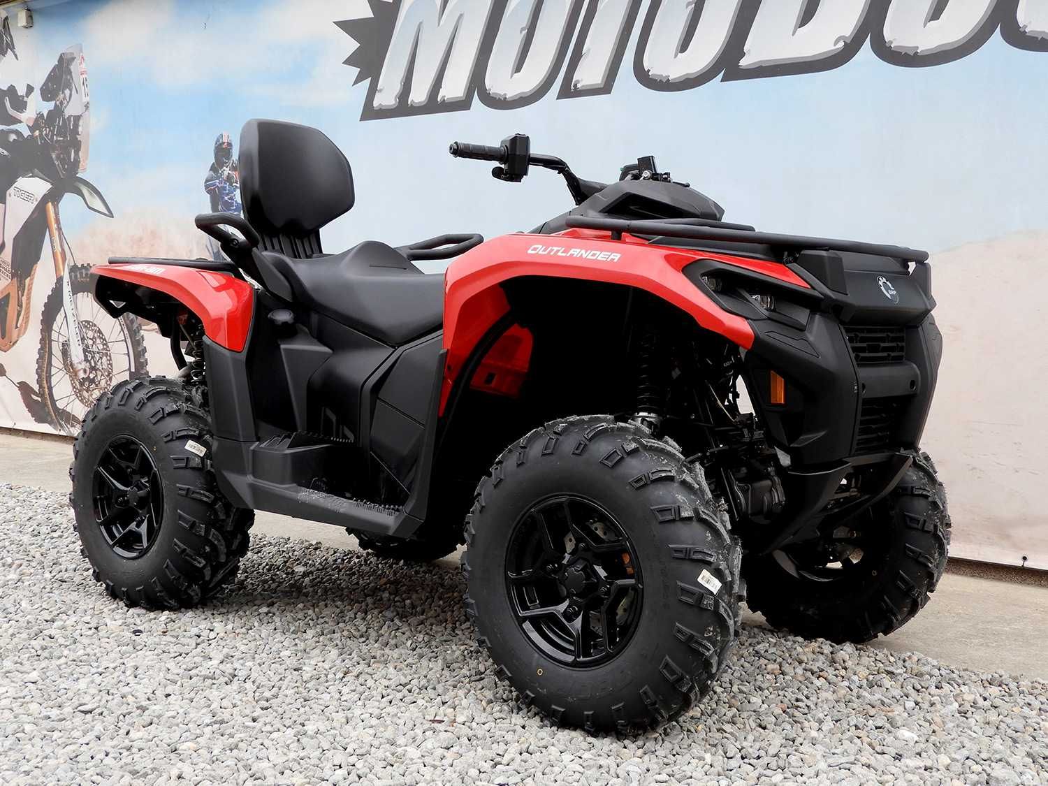 Lichidare ATV Can-Am Outlander Max 700 DPS 2023 | Rate | Leasing