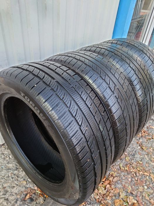 4 Anvelope de iarna*ALL SEASON *215/55R17*TORQUE*100 Lei Buc*