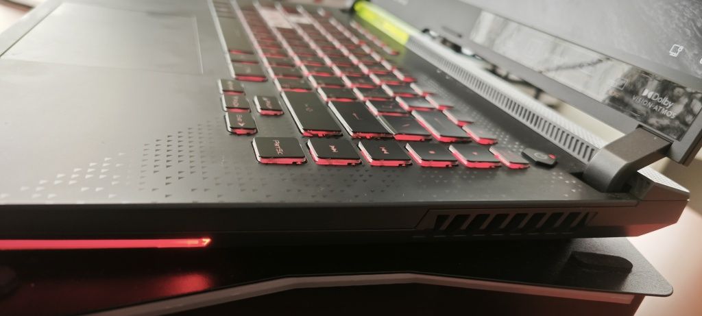 ASUS ROG Strix G15 G513RW-HF117W