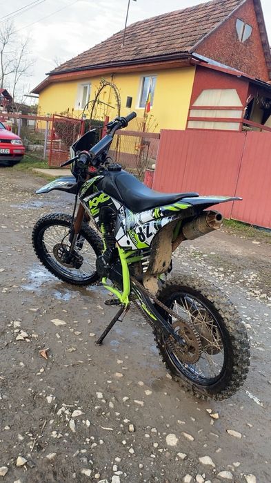 Vand Cross KXD 150cc