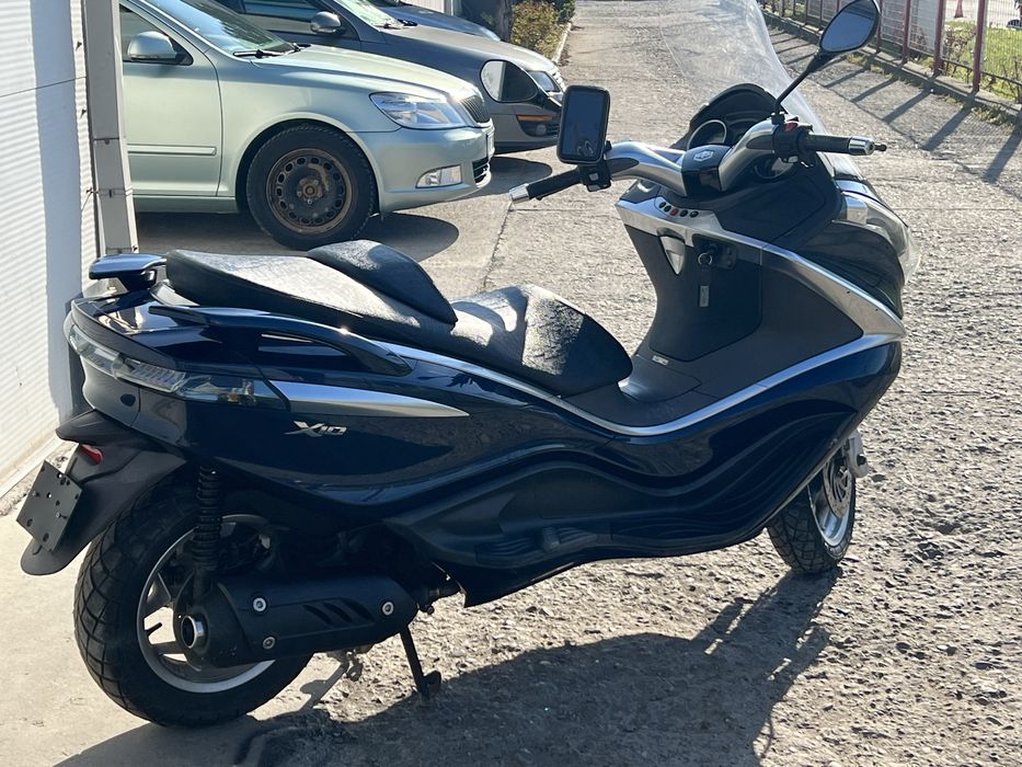 Piaggio x10 125 cm scuter categoria B 1 proprietar inmatriculat Ro