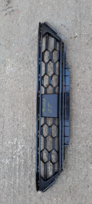 Grila bara fata Ford Puma ST-line 2024/2025