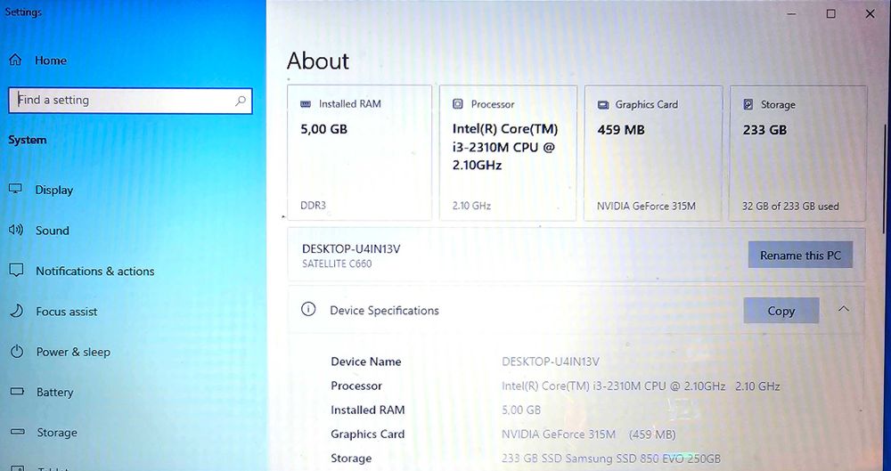 [Лаптоп] Toshiba C660 - SSD, i3-2310, Nvidia GT315M GDDR3, 5GB RAM