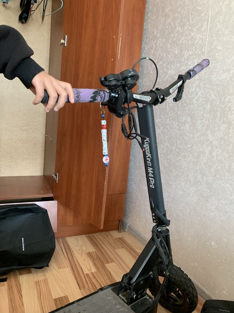 Продам Kugoo m4 pro
