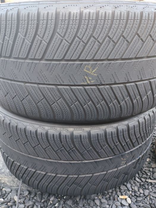 235 40 19,cu 265 40 19, câte 2buc iarna Michelin Pilot Alpin PA4,5mm
