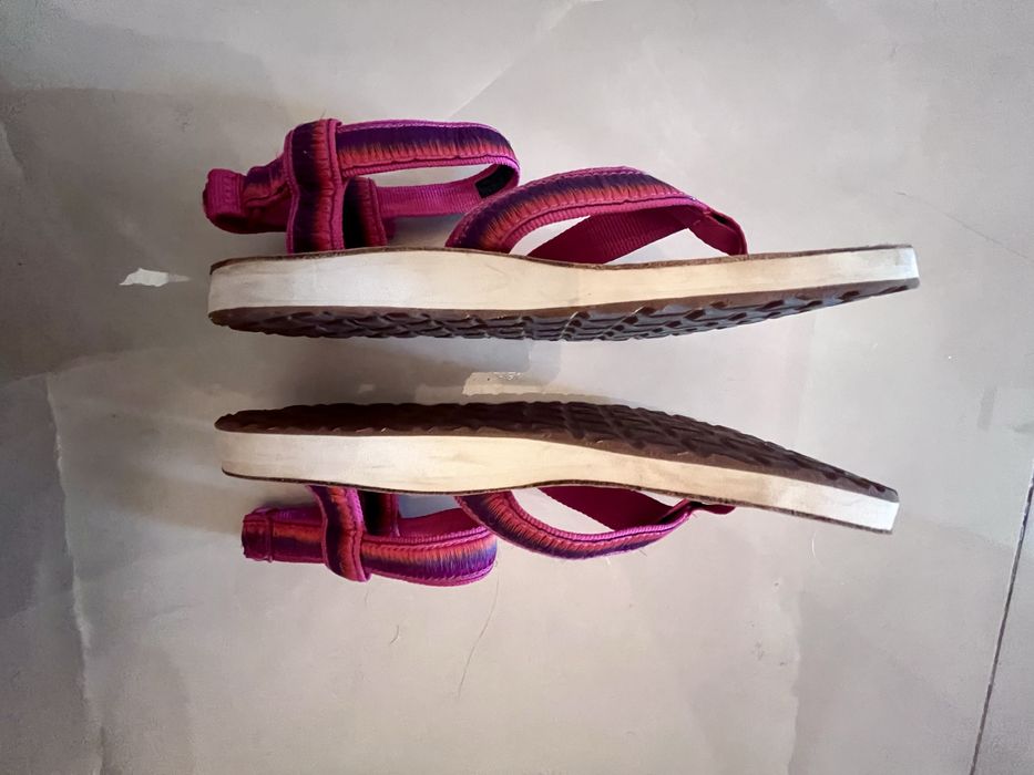 Дамски сандали TEVA 40 номер