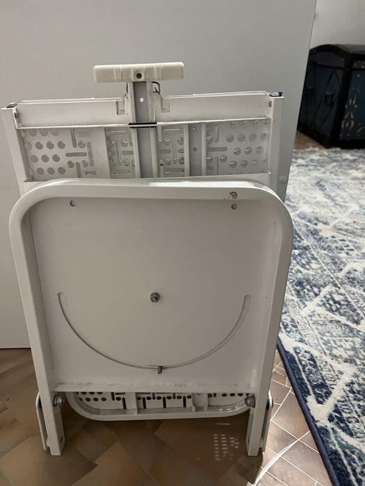 Продам складную гладильную доску