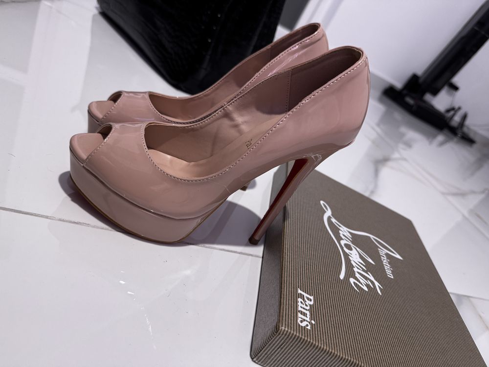 Christian Louboutin Highheels