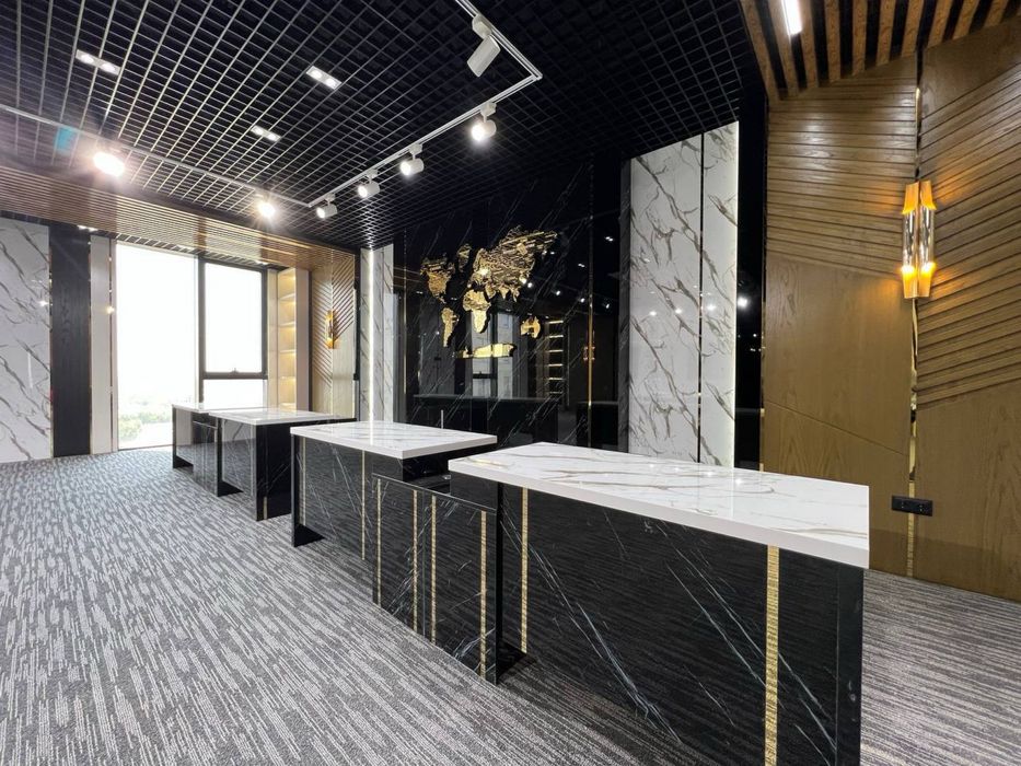 Сквер Шахрисабз Продается Нежилой