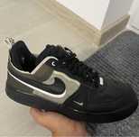 Vând Nike Air Force 1 React Black and White, purtati