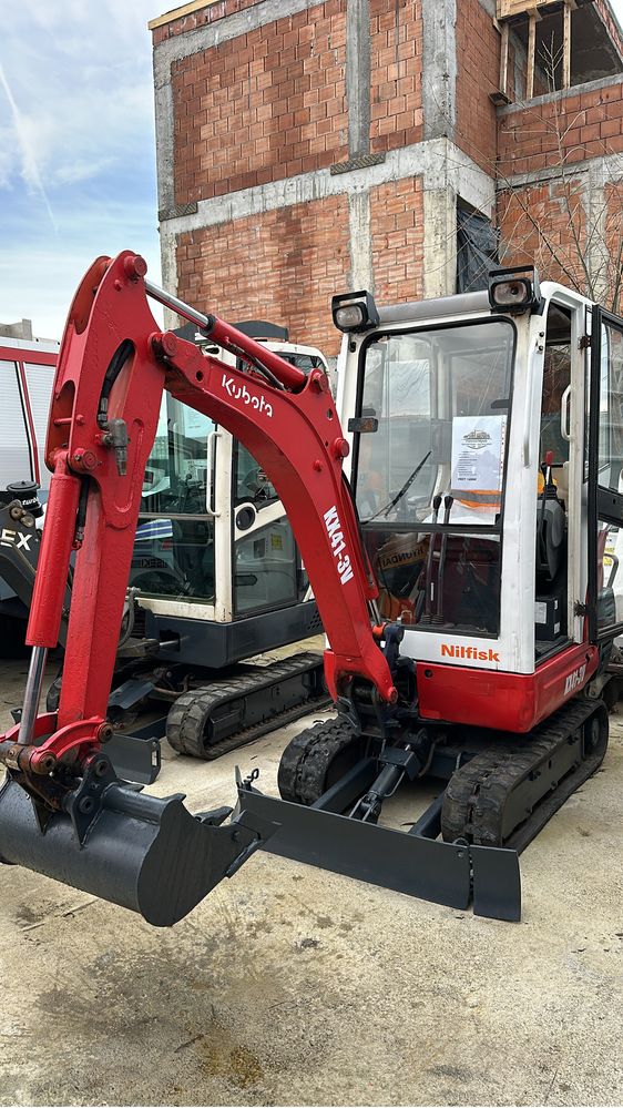 Excavator miniexcavator kubota 1820 kg 2011