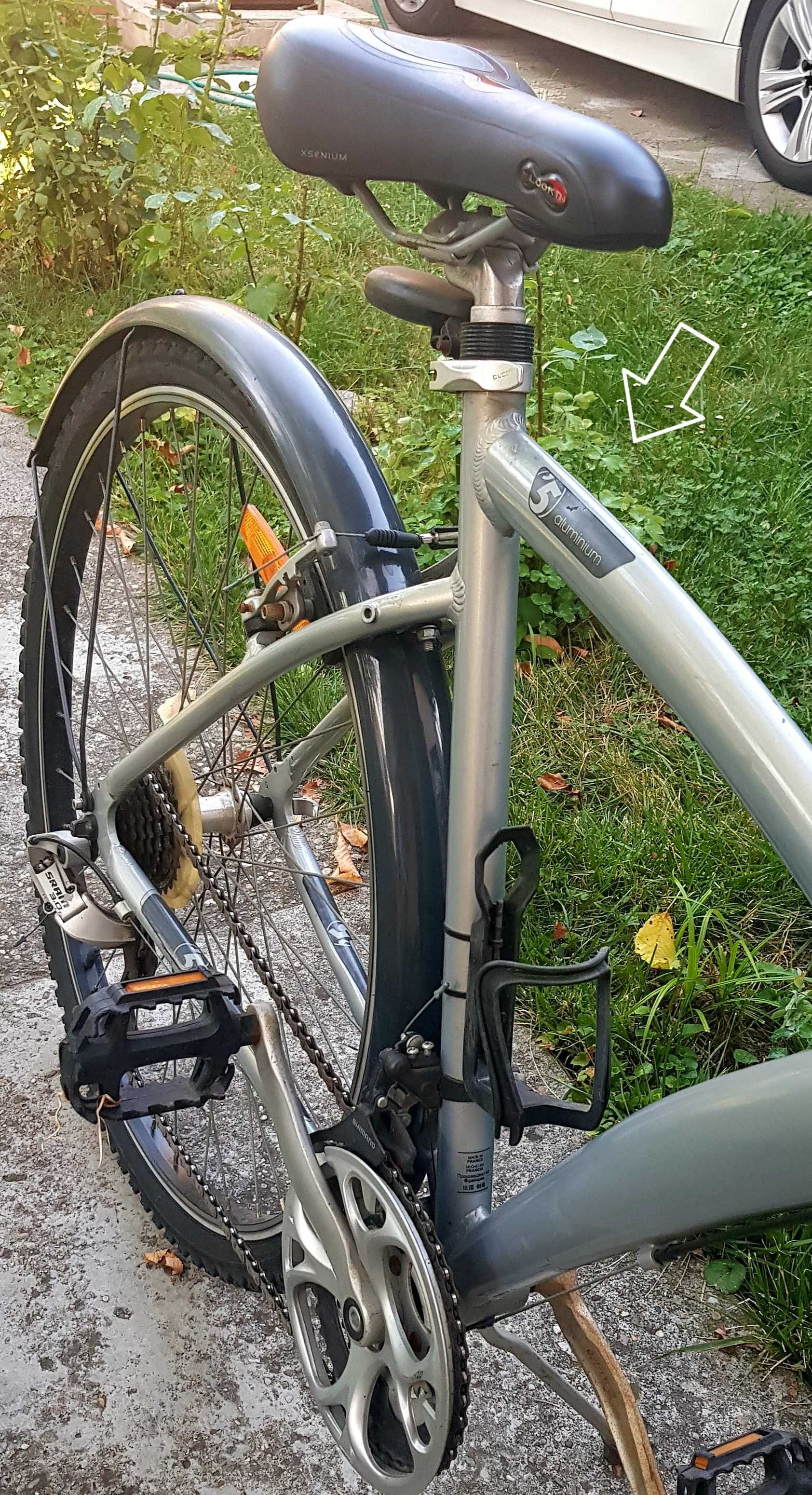 Vand bicicleta bTwin cadru de aluminiu, stare buna