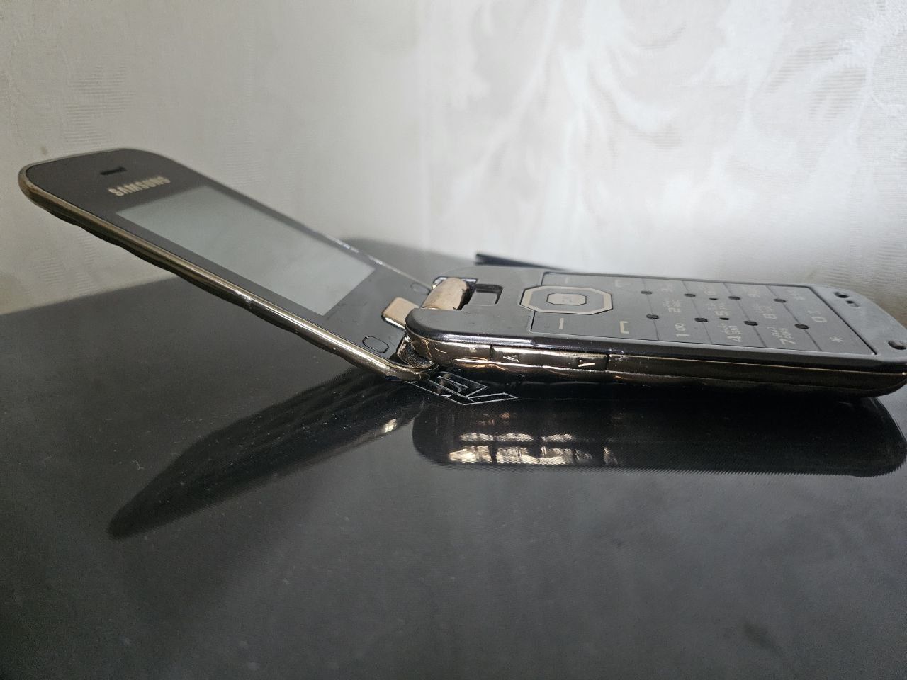 Кнопочный Samsung раскладушка