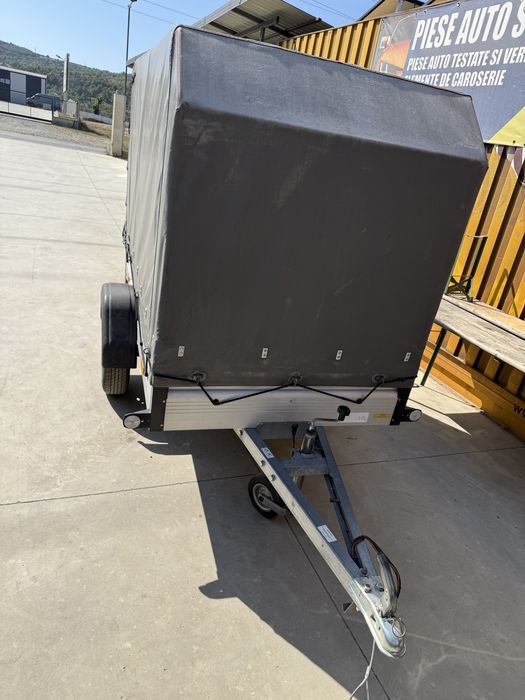 Remorca cu prelata 750kg