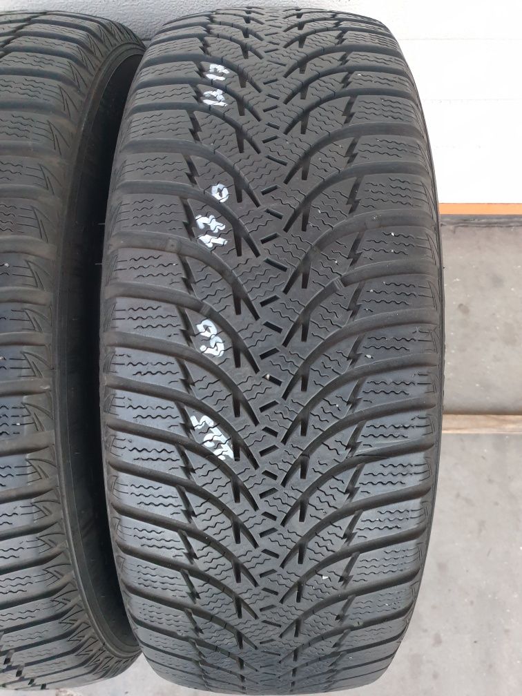 Зимни гуми 2 броя KUMHO WinterCraft WP51 225 60 R17 дот 1217
