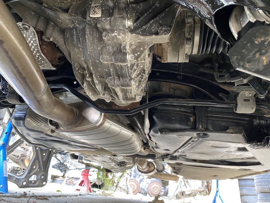 Punte spate Audi A4 B9 Quattro Avant, break
