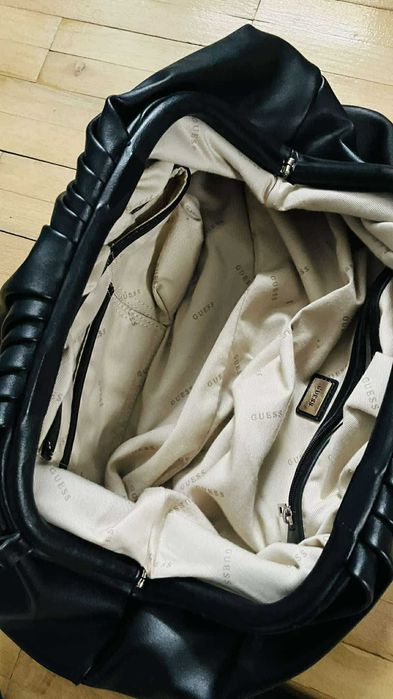 Дамска чанта Guess и Motivi