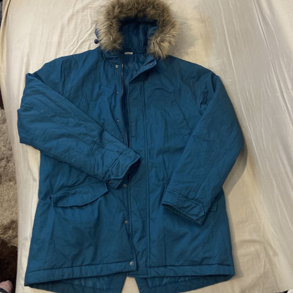 Geaca parka, culoare verde smarald mai inchis, marime 48-50