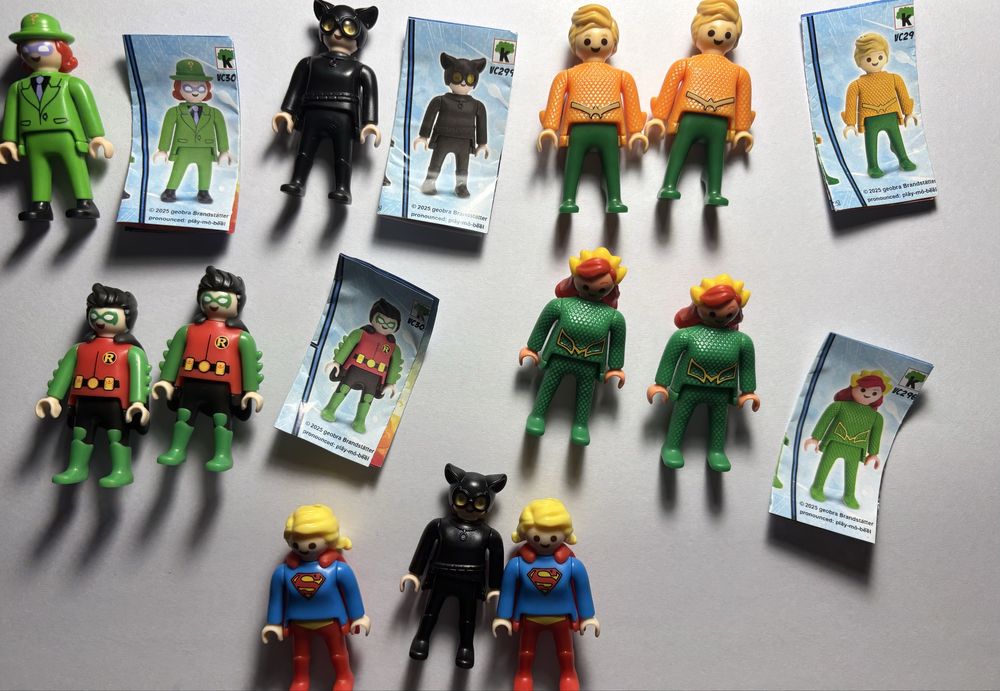 Kinder DC playmobile фигурки