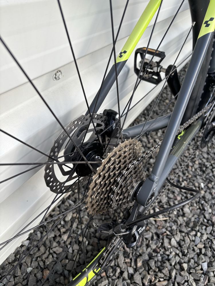 Bicicleta gravel Cube Cross Race Pro