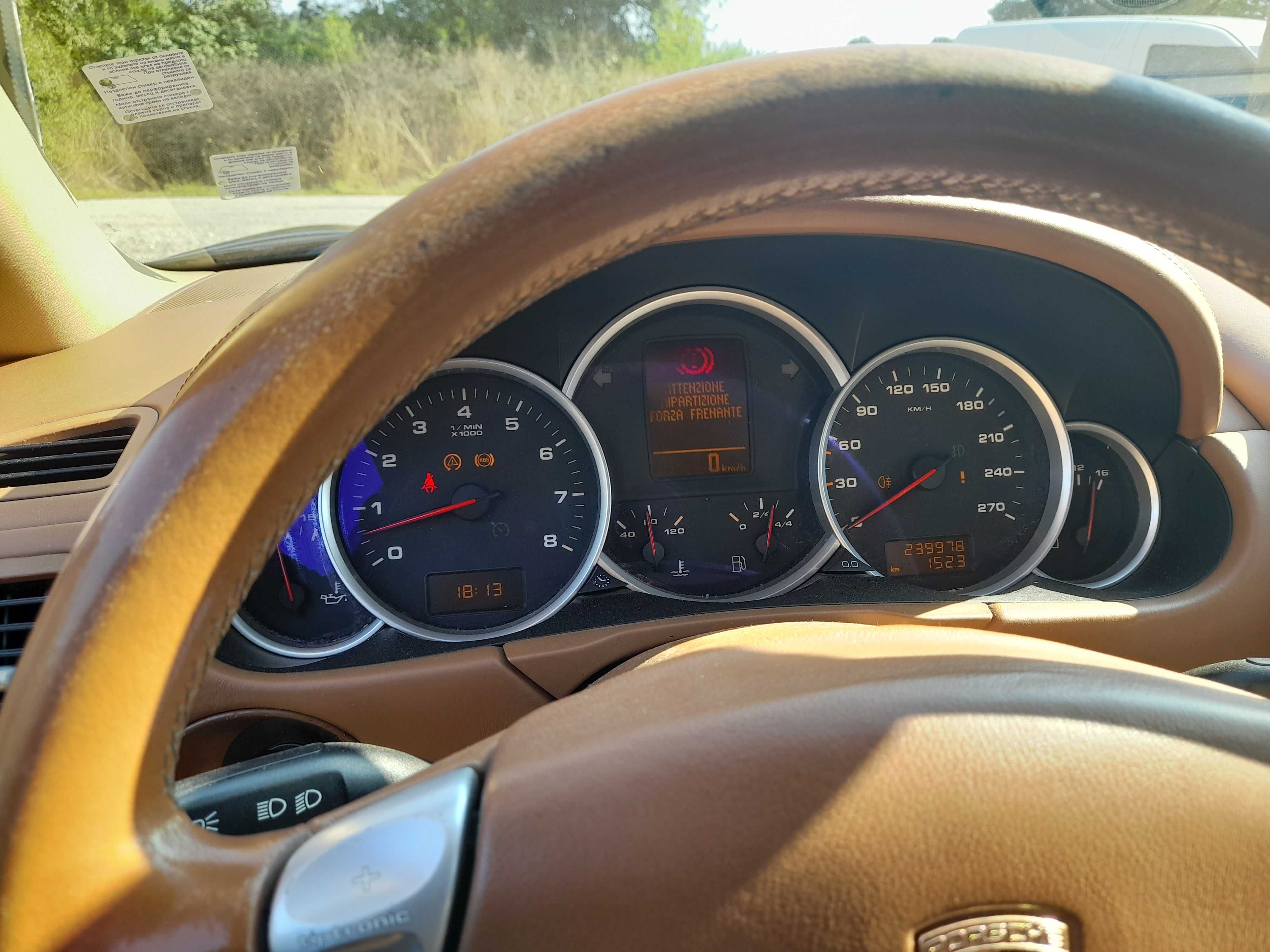 Porsche Cayenne 4.5 B V8 340 к.с. , на части