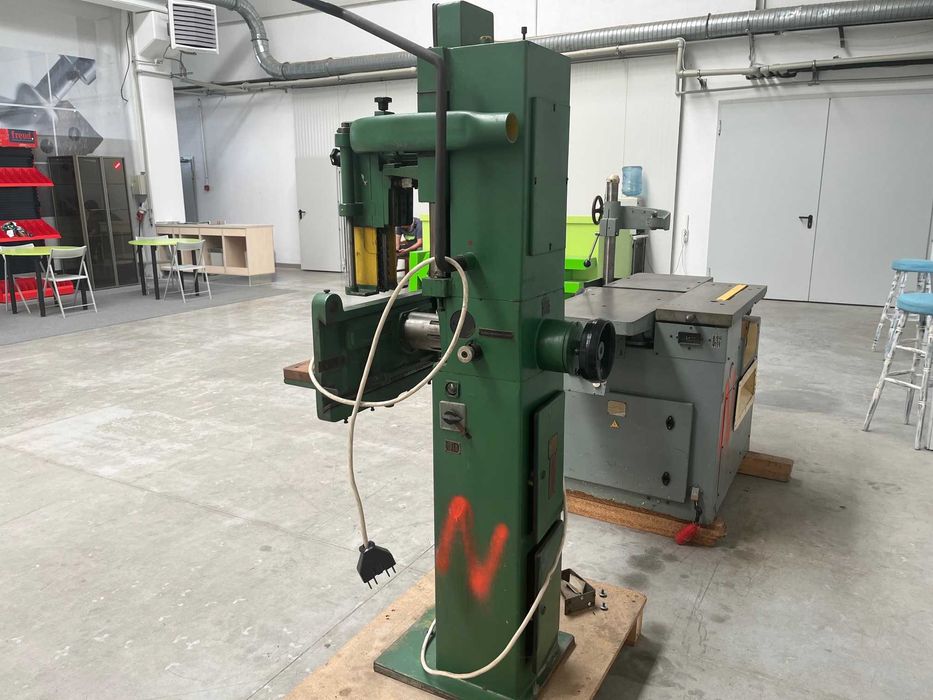 Верижна дълбачка