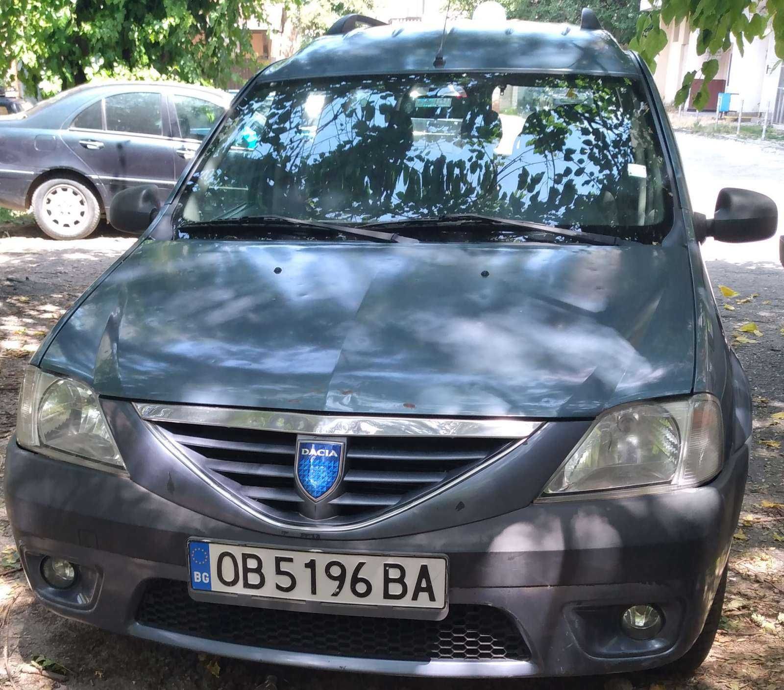 Автомобил Dacia Logan