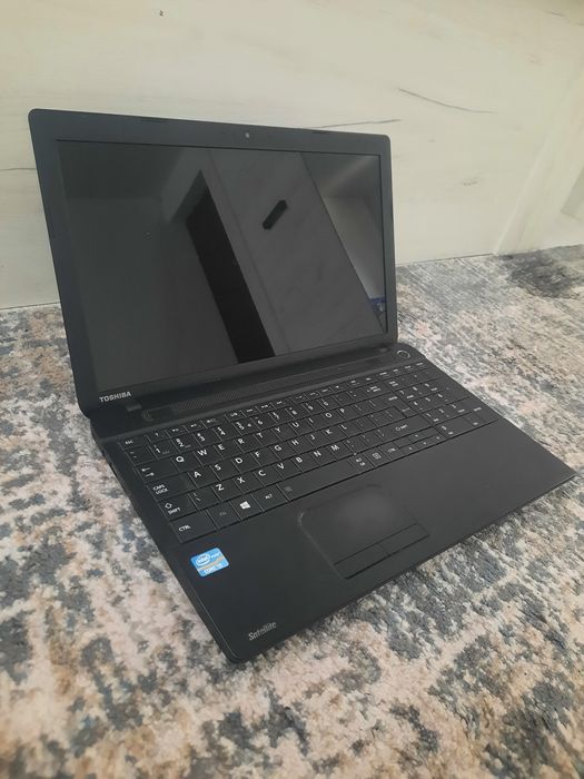 Laptop Toshiba nefunctional