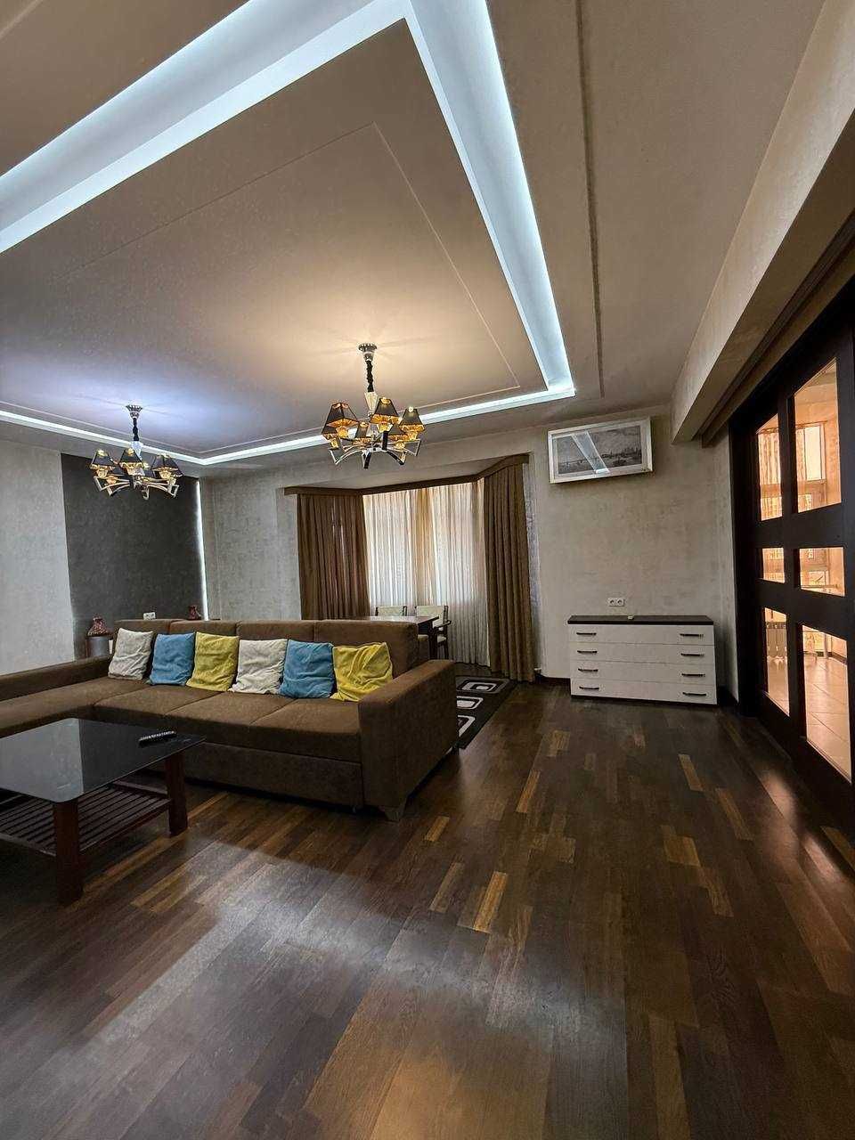 Продажа элитная квартира комн-5 ул Нукусская ор-р Гаи Глинка
