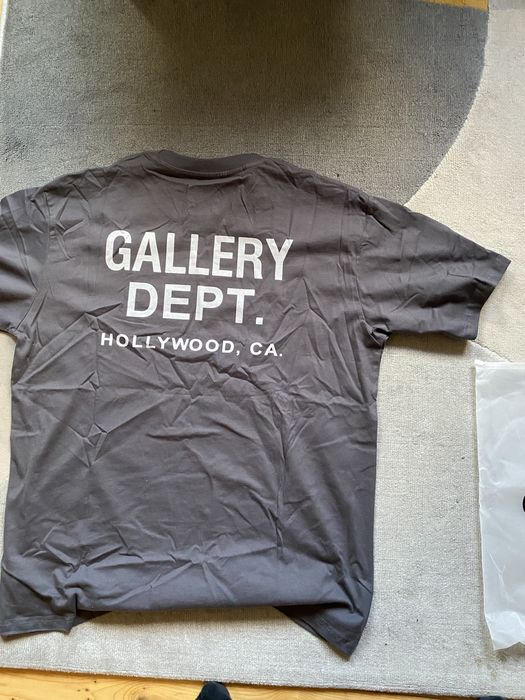 Tricou Gallery Dept.