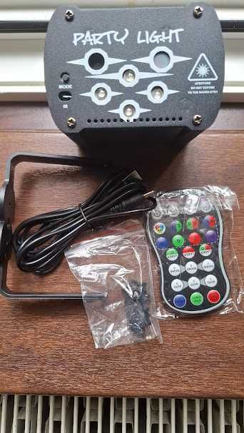 Proiector de lumini laser pentru petreceri etc.Cu telecomandă.