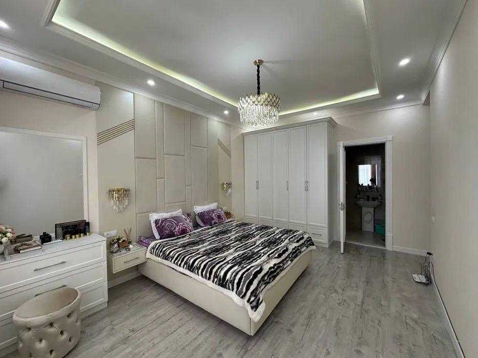 ул.Чехова кафе БОН м.Ойбек новостройка 3-комн 7/8 130 м² ремонт мебель