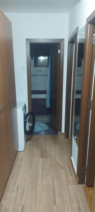 Inchiriez apartament 3camere