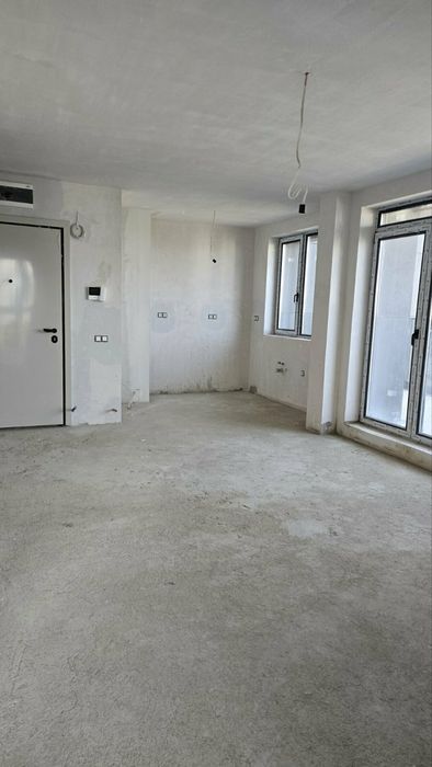 Просторен тристаен апартамент в Гоце Делчев с АКТ 16!