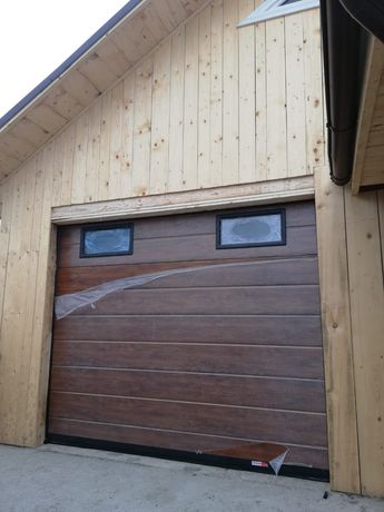 Uși secționale pentru garaj