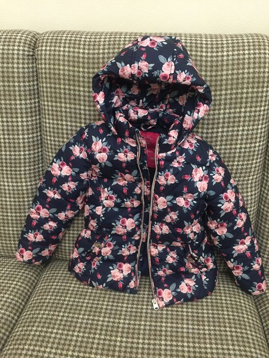 Куртка на девочку 122 размера